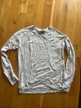 Athleta Light Gray Crewneck Sweatshirt